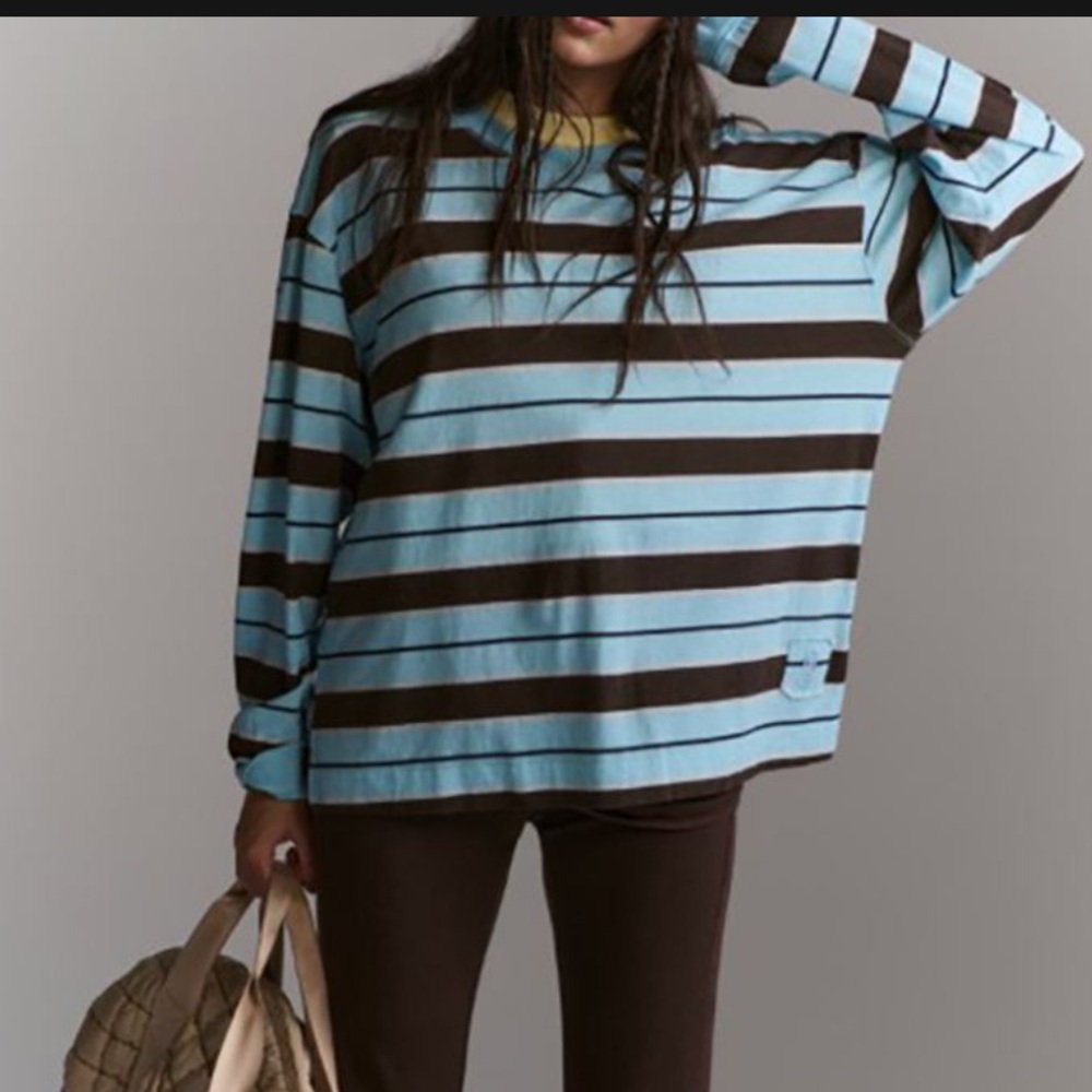 FIRM PRICE NWOT FP MOVEMENT BY FREE PEOPLE STRIPED HUSTLE LAYER